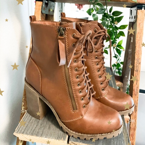 JUST IN! 🛍✨ Tan Lace Up Booties - Picture 2 of 5